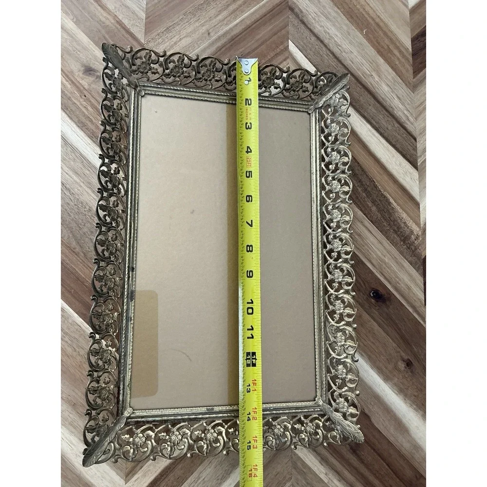 Large Vintage Ornate Hollywood Regency Picture Frame / Tray‎ Floral